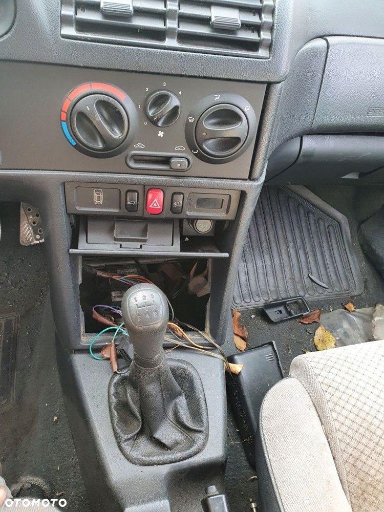 maska PRZÓD PRZEDNIA ALFA romeo 146 96 rok POKRYWA SILNIKA zielona zdrowa - 4