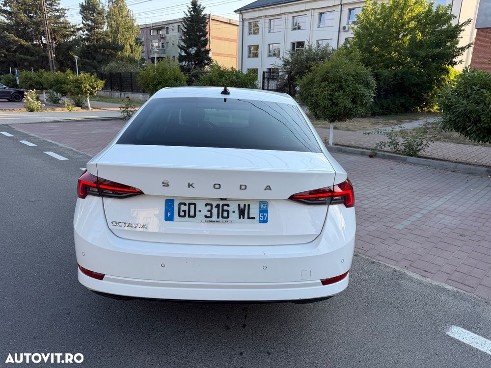 Skoda Octavia - 10