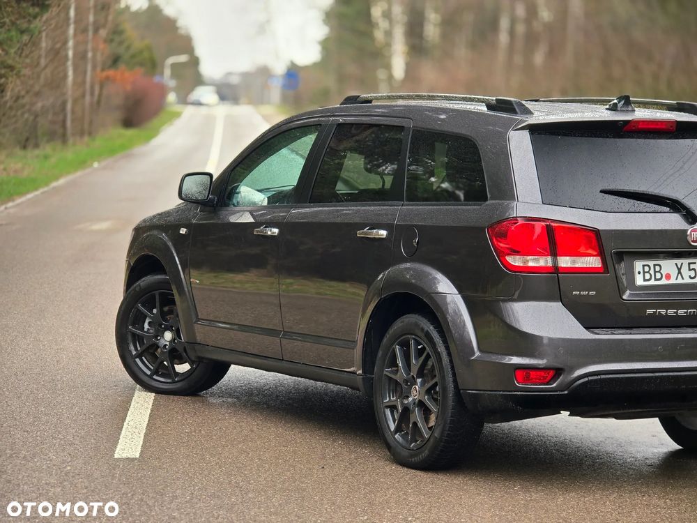 Fiat Freemont 2.0 Multijet Lounge AWD - 35