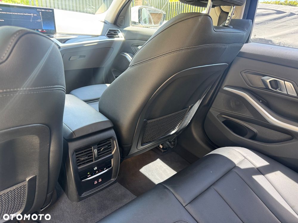 BMW Seria 3 318i Advantage sport - 13
