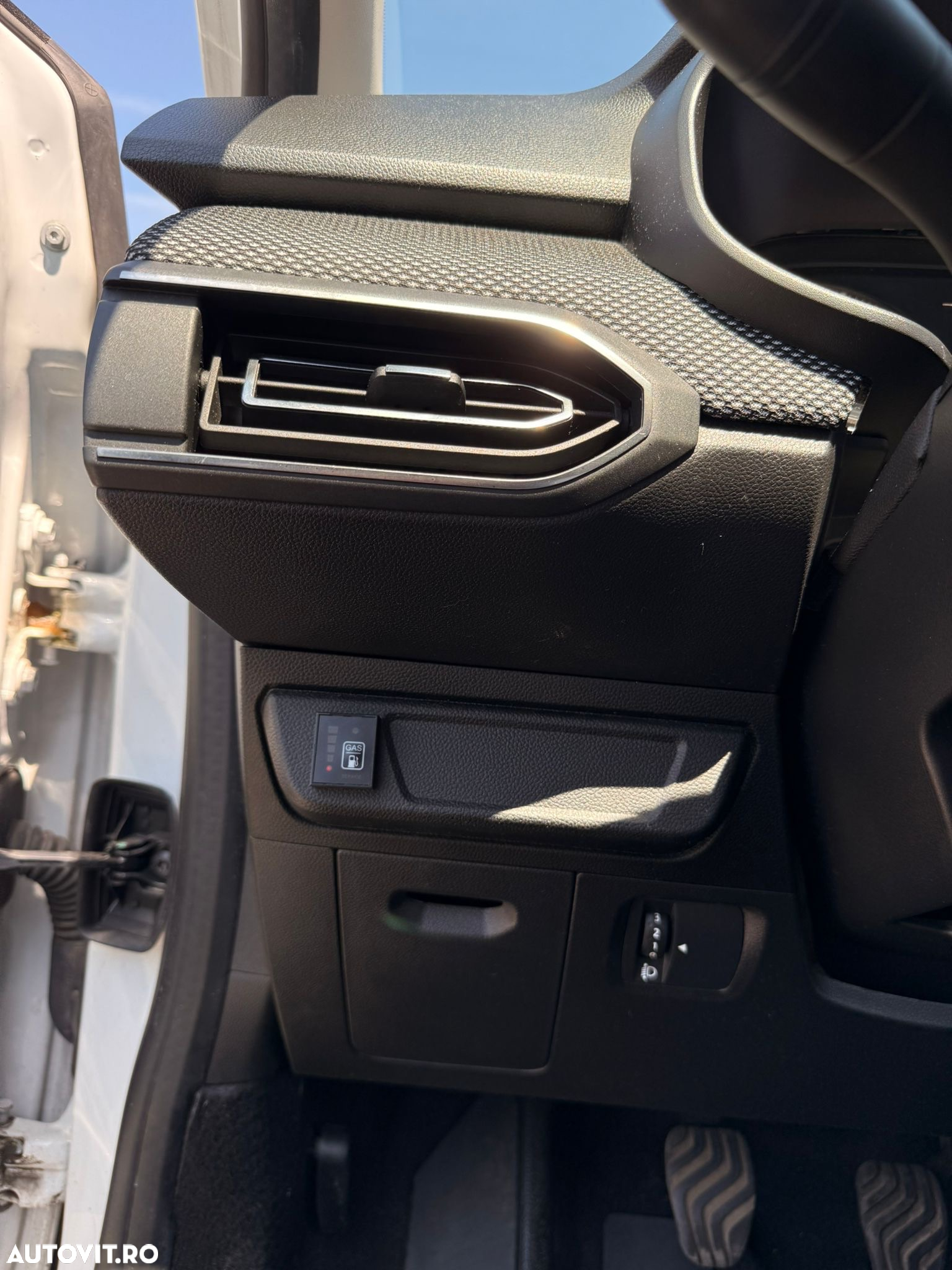 Dacia Logan - 7