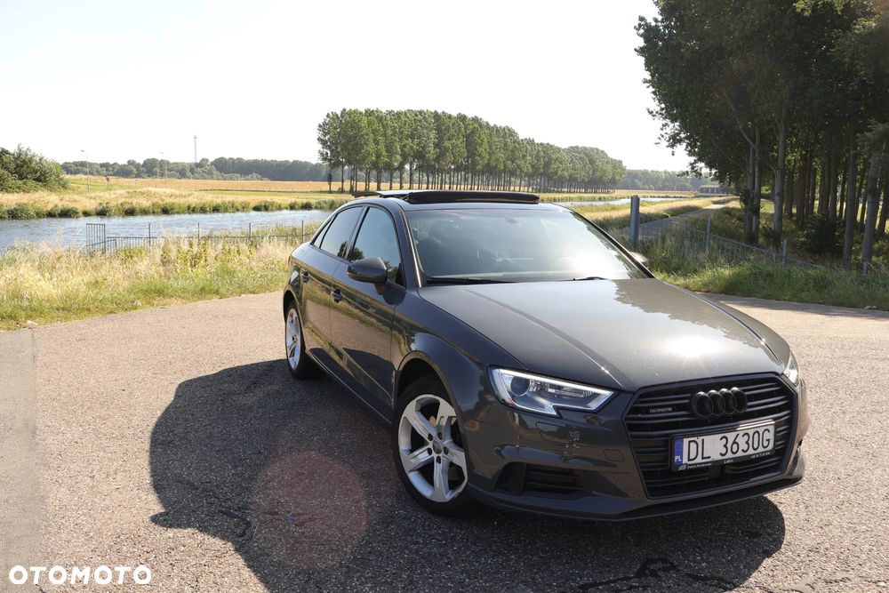 Audi A3 Limousine 40 TFSI Quattro S tronic - 9