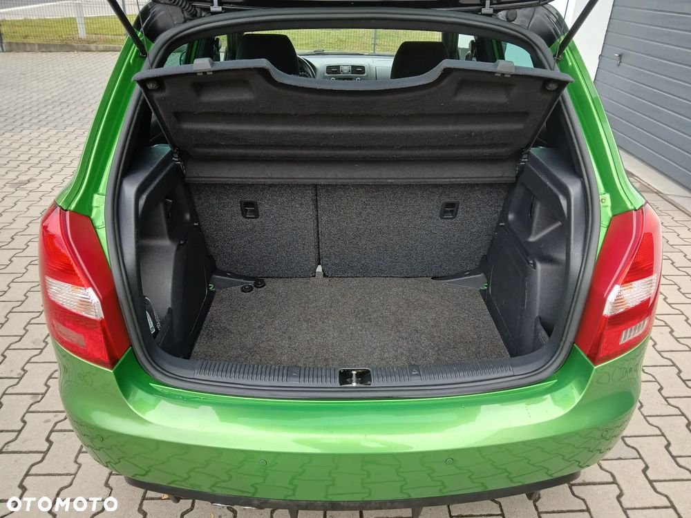 Skoda Fabia 1.4 TSI DSG RS - 20