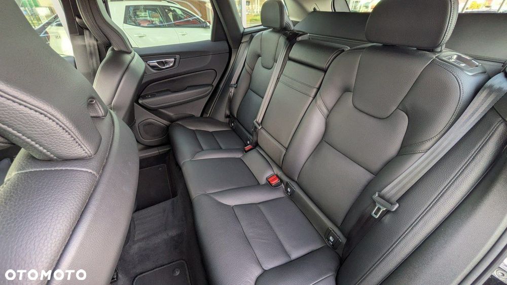 Volvo XC 60 T5 GPF Inscription - 15