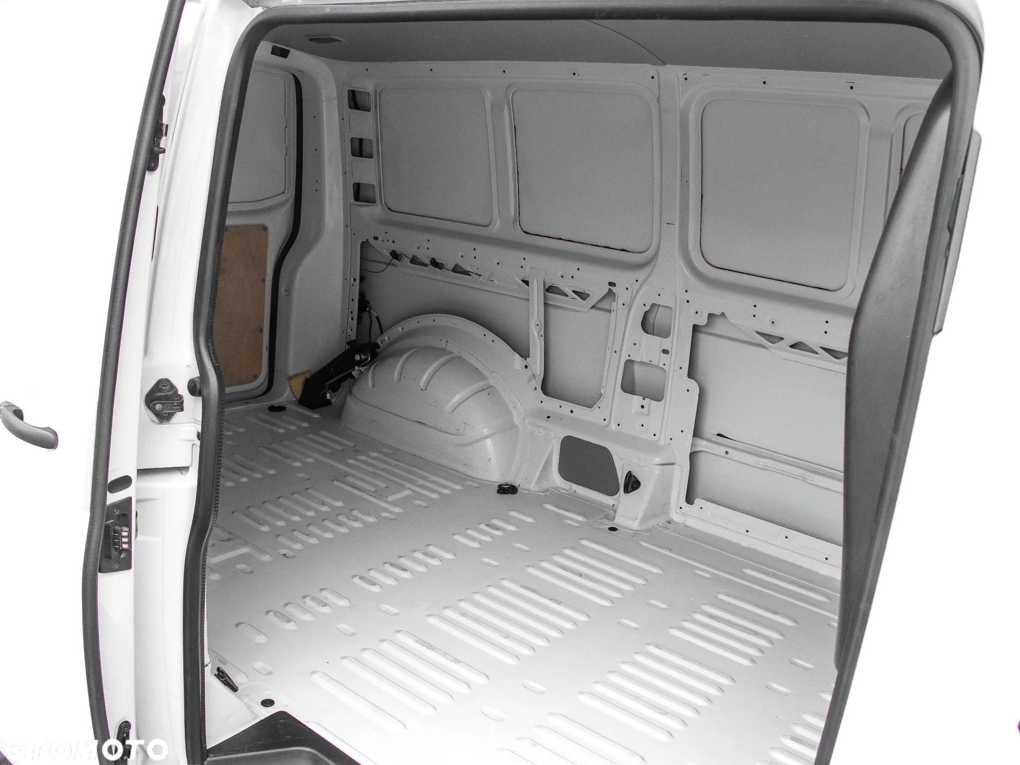 Volkswagen Transporter - 11