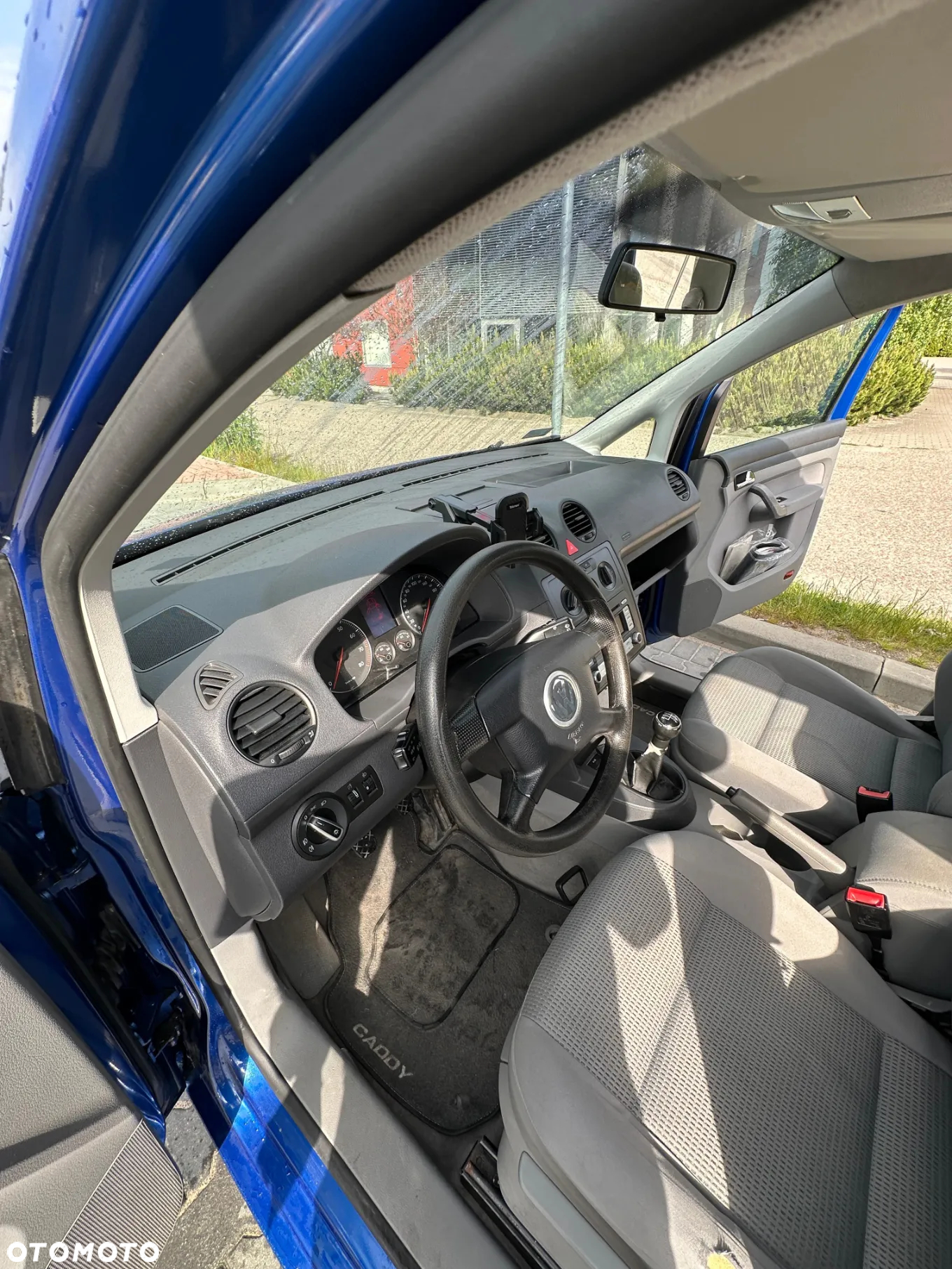 Volkswagen Caddy 1.6 Life Mixt - 4