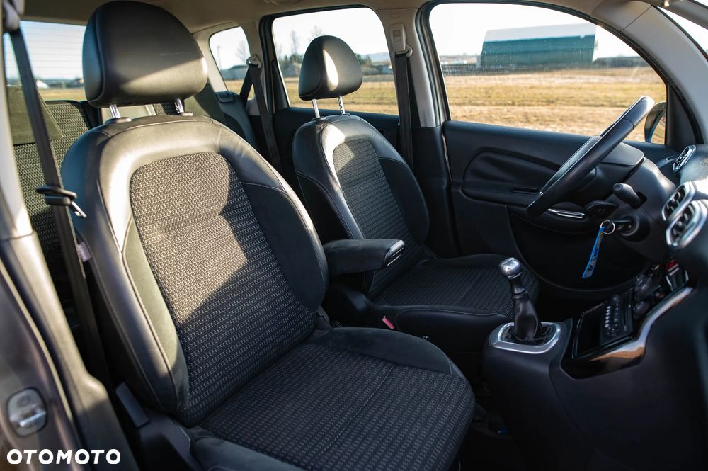 Citroën C3 Picasso ver-1-6-hdi-exclusive - 34