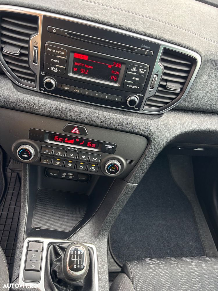 Kia Sportage - 12