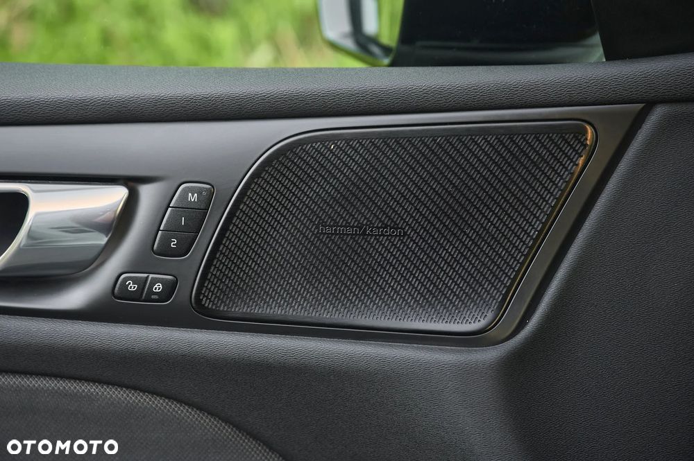 Volvo S60 T4 Geartronic RDesign - 32