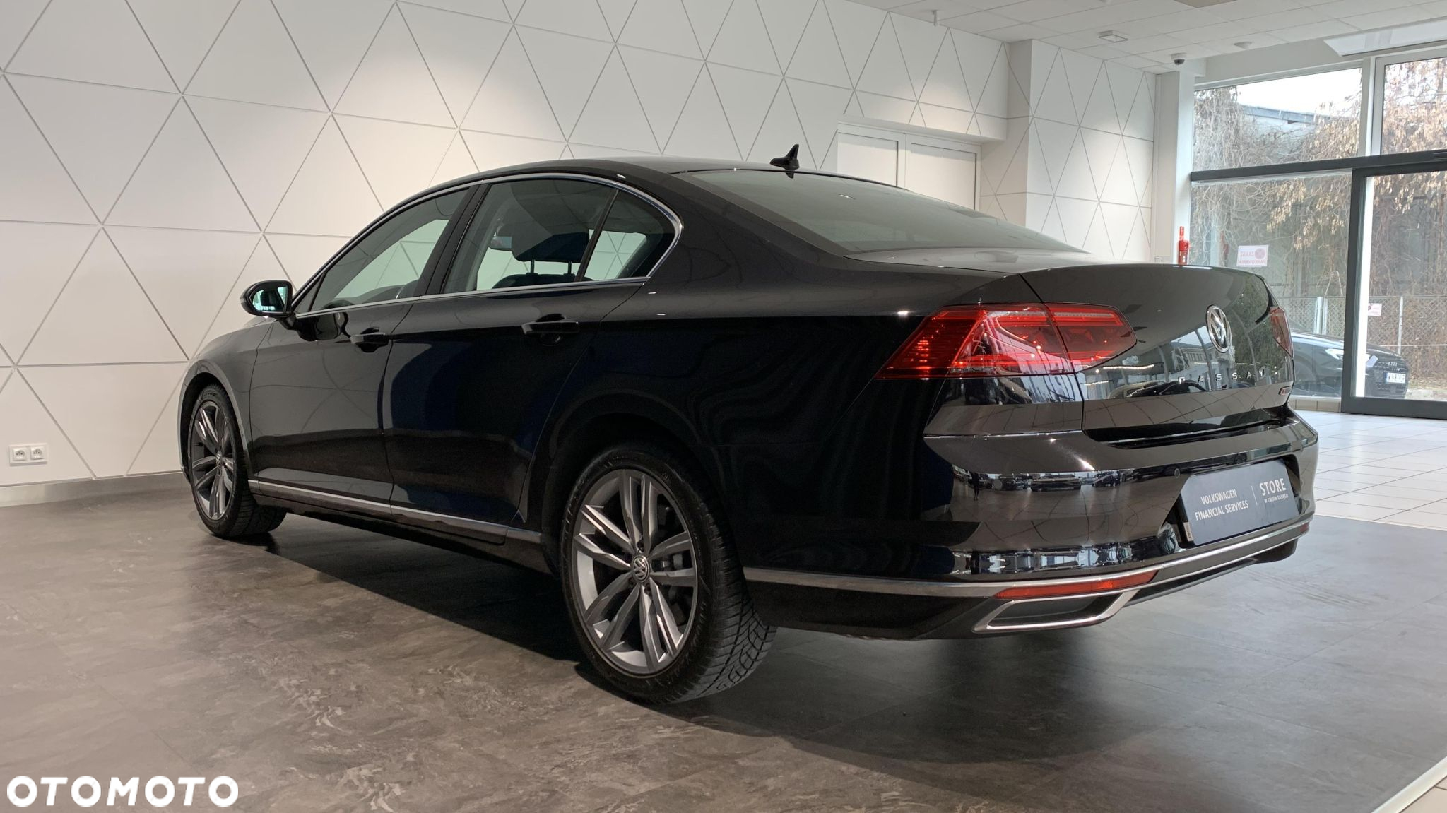 Volkswagen Passat 2.0 TDI 4Mot Elegance DSG - 3