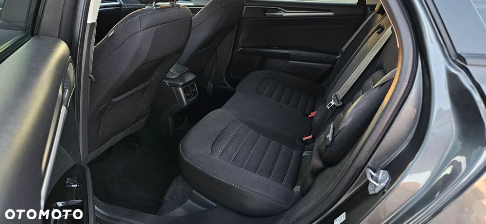Ford Mondeo 2.0 EcoBlue Titanium - 9