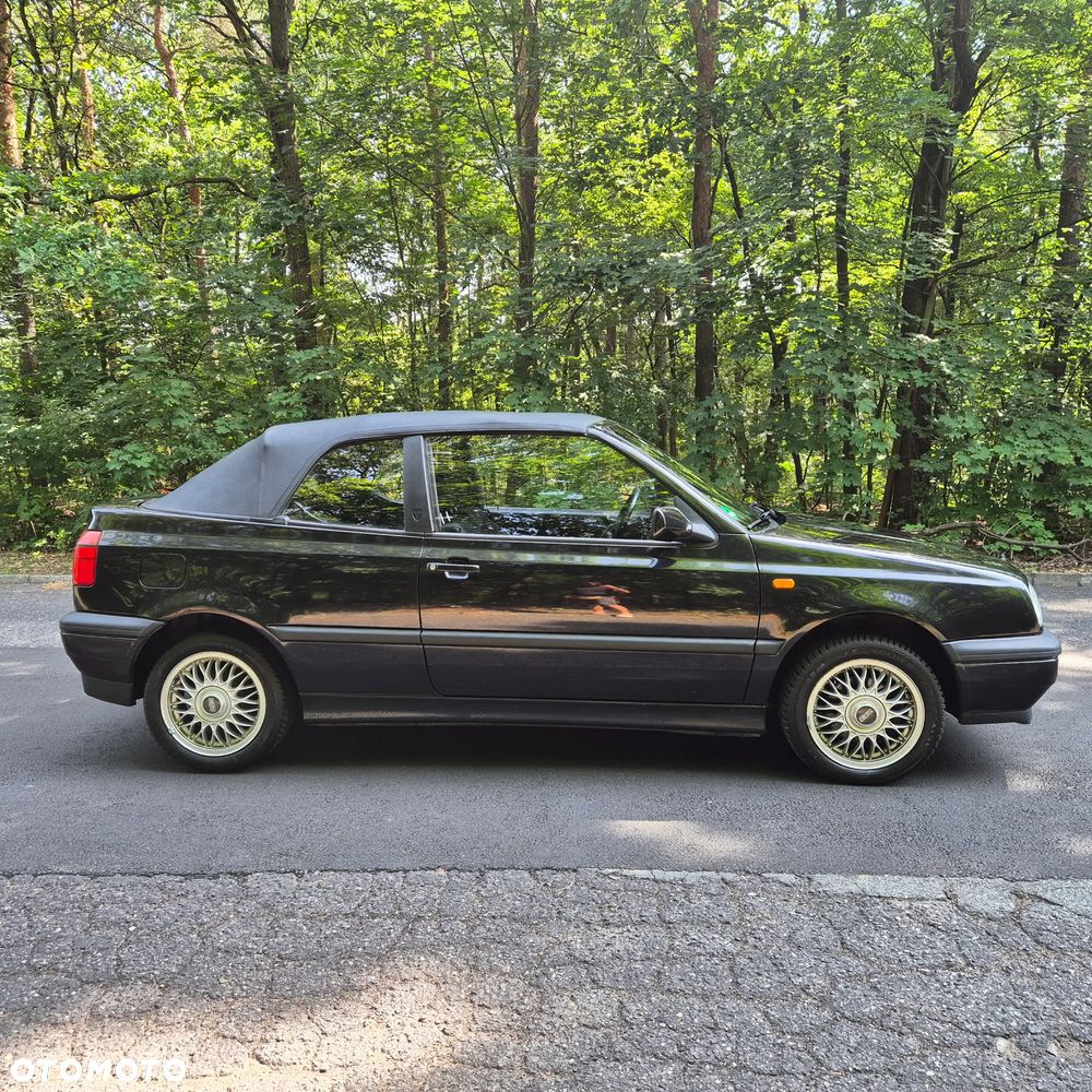 Volkswagen Golf 1.8 GL - 6