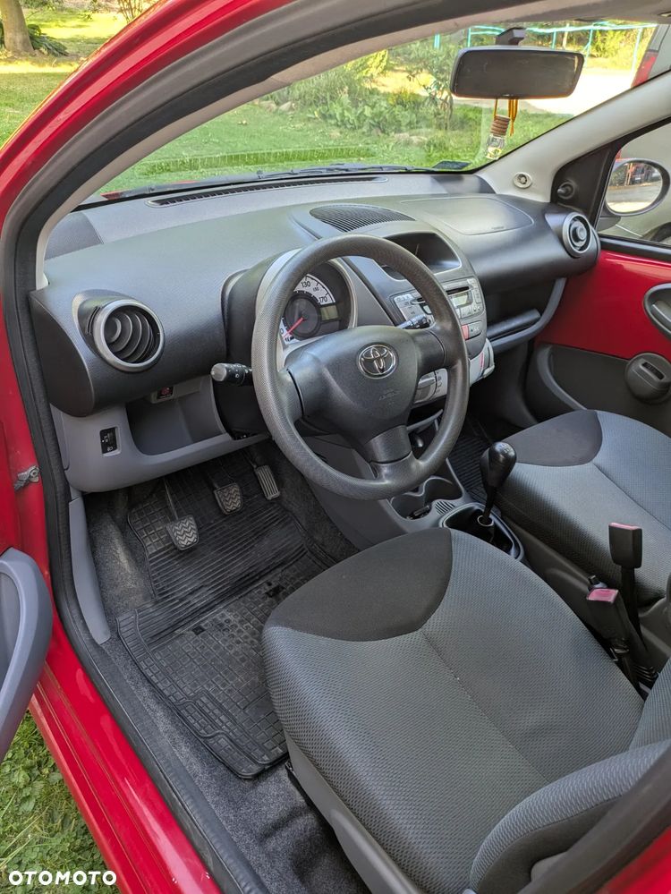 Toyota Aygo - 5