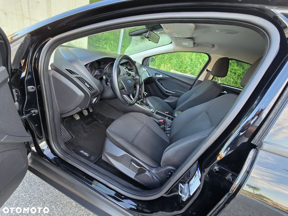 Ford Focus 1.0 EcoBoost Titanium - 8
