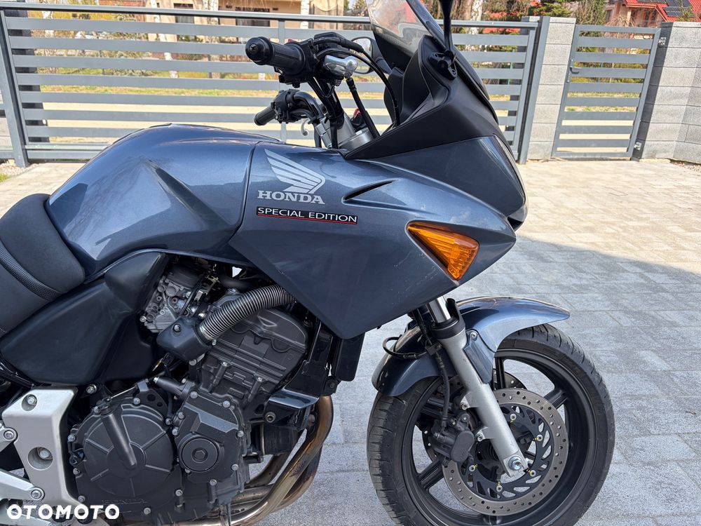 Honda CBF - 8