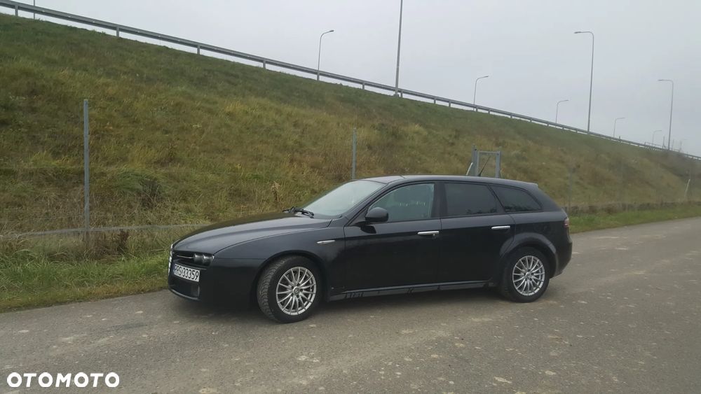Alfa Romeo 159 1.9JTDM Impression - 3