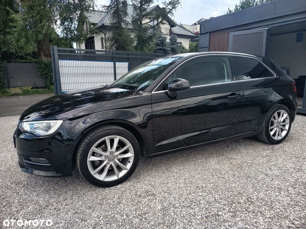 Audi A3 3-drzwiowe 1.4 TFSI Ambition - 3