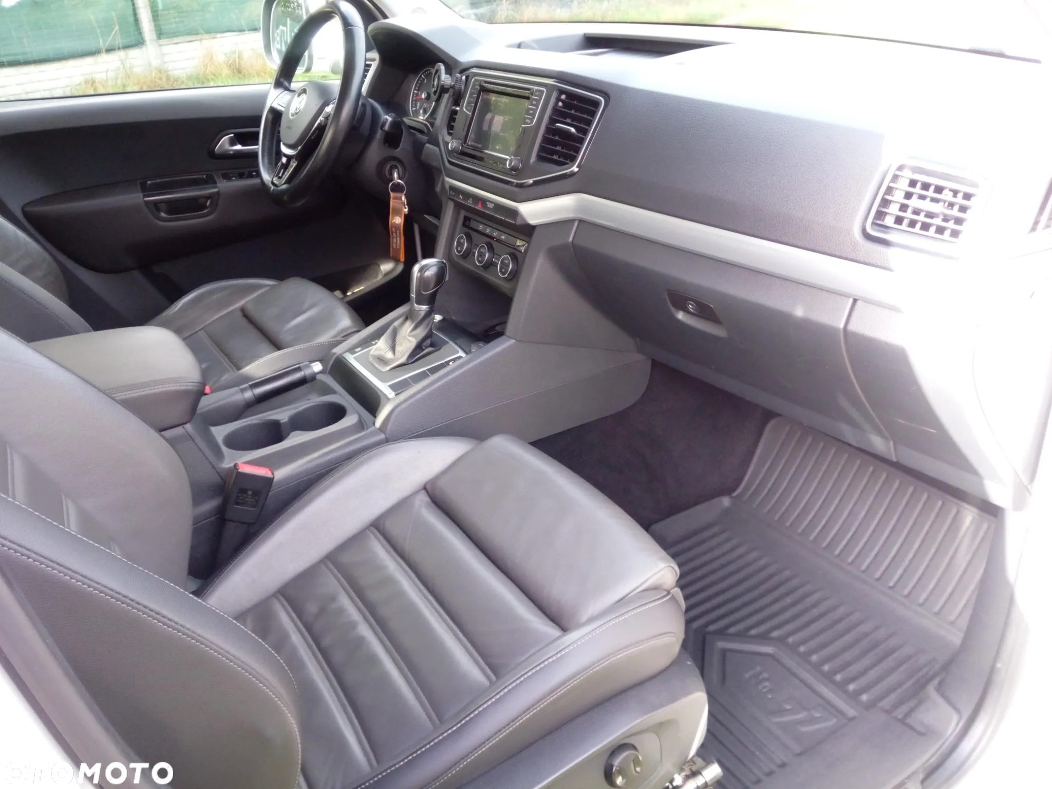 Volkswagen Amarok 3.0 V6 TDI 4Mot Highline - 6