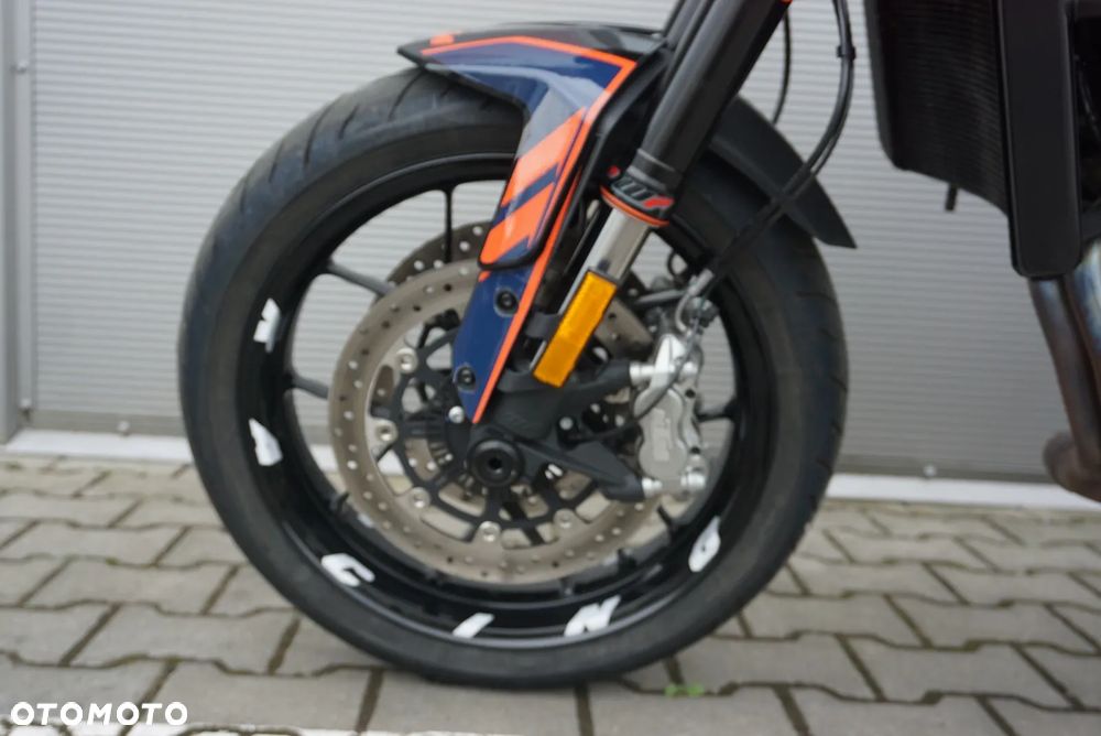 KTM Duke - 11