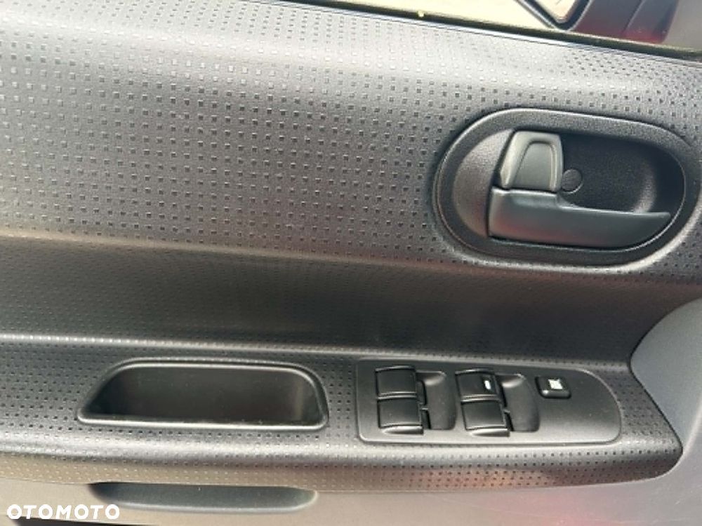 Mitsubishi Colt 1.3 Intense - 5