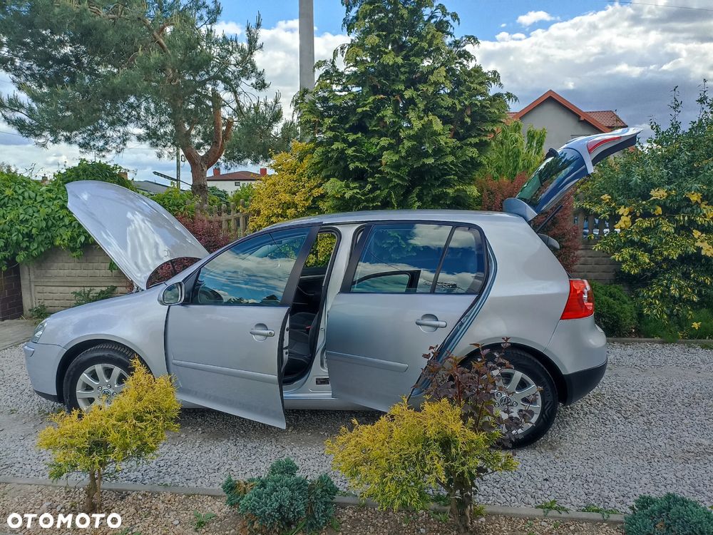 Volkswagen Golf - 13