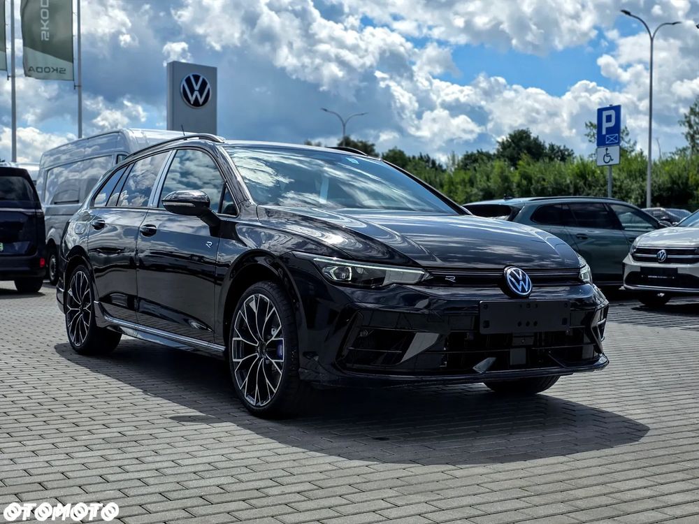 Volkswagen Golf Variant - 10