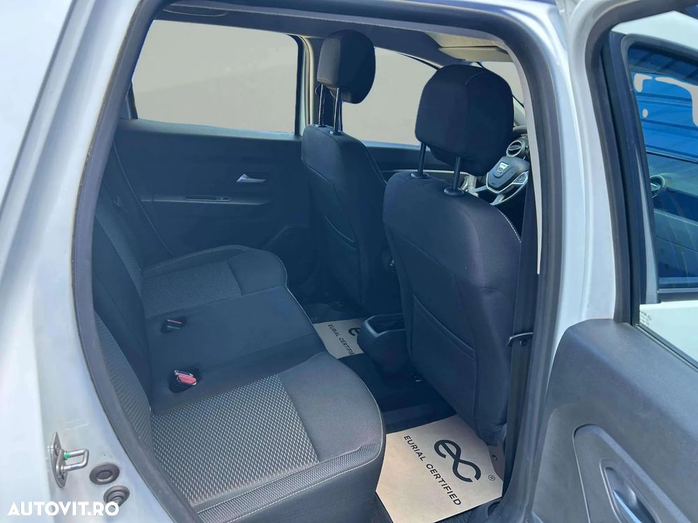 Dacia Duster 1.5 Blue dCi 4WD Comfort - 12