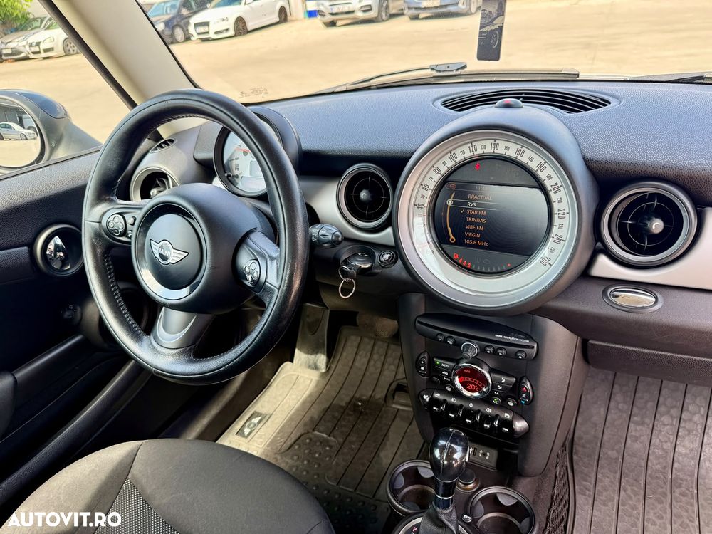 Mini Cooper D AT - 8