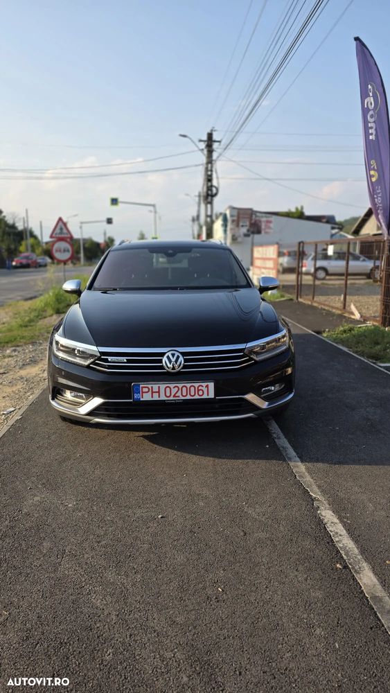 Volkswagen Passat Variant 2.0 TDI SCR 4Motion DSG Highline - 9
