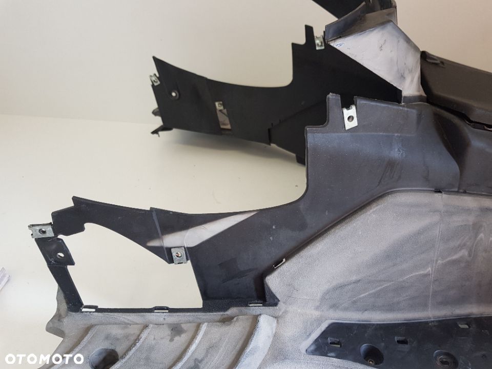 Malaguti Madison 125 2006 Podłoga Podest Tunel Klapka - 8