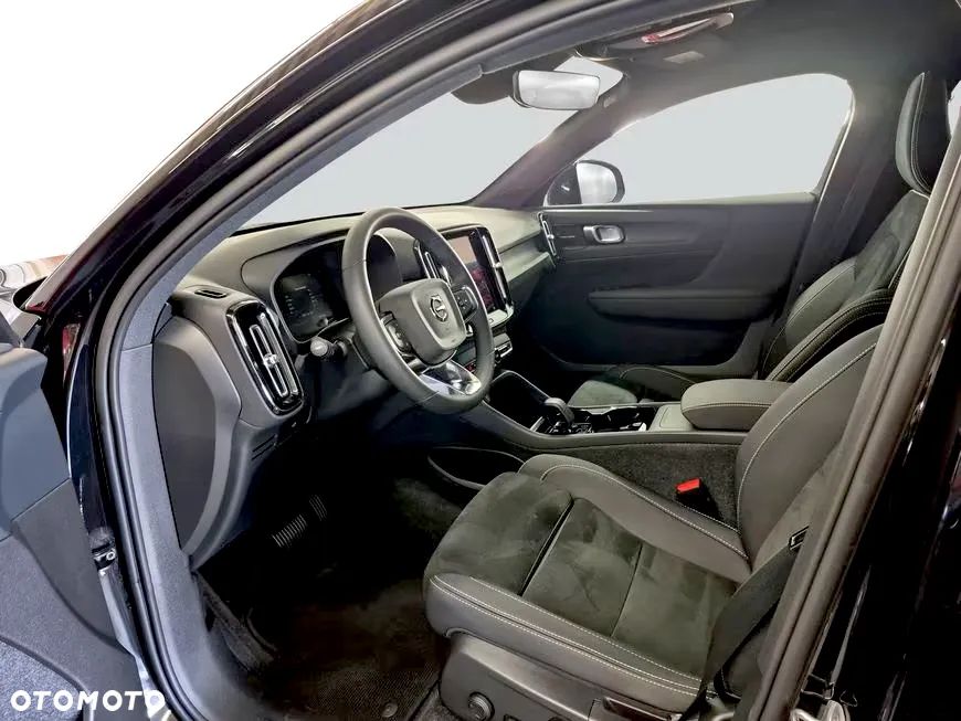 Volvo C40 Recharge Twin Motor Ultimate - 8