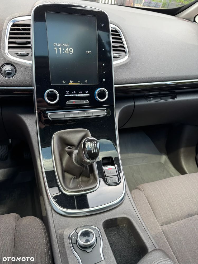 Renault Espace 1.6 dCi Energy Life - 11