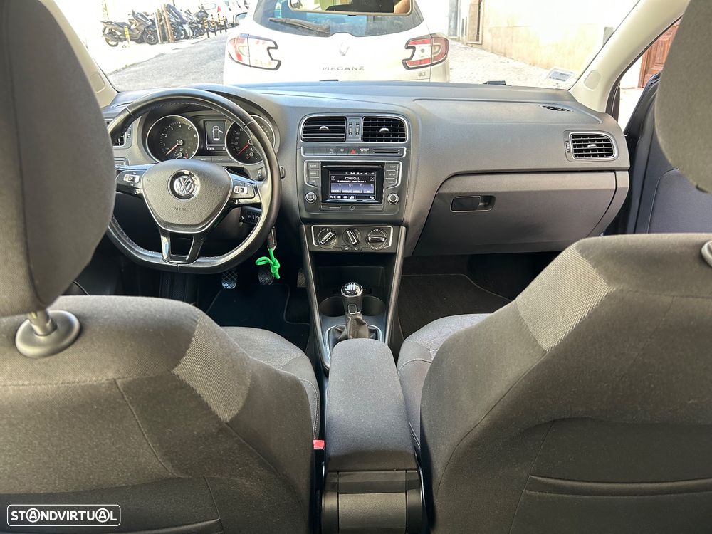 VW Polo 1.0 Confortline - 23