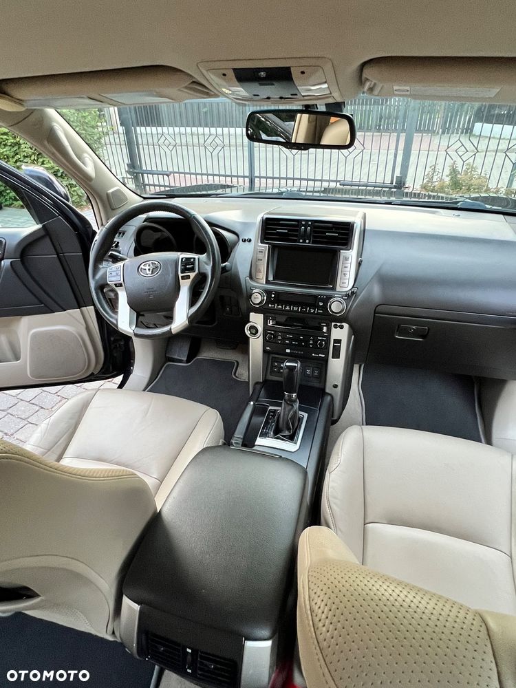 Toyota Land Cruiser LC 3.0 D-4D Prestige - 8