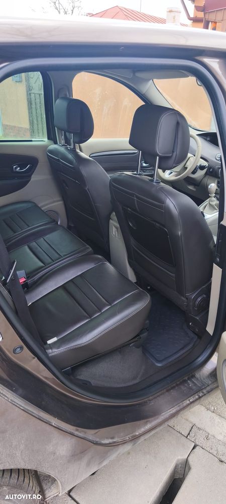 Renault Grand Scenic dCi 130 FAP Start & Stop Dynamique - 11