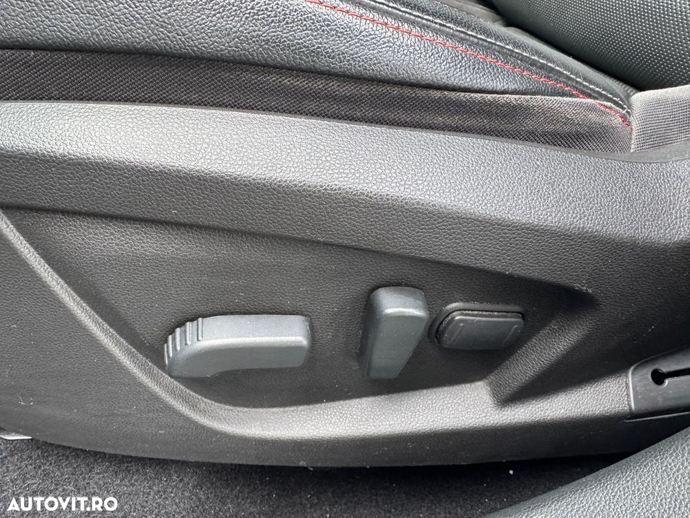 Renault Arkana 140 EDC RS Line - 17