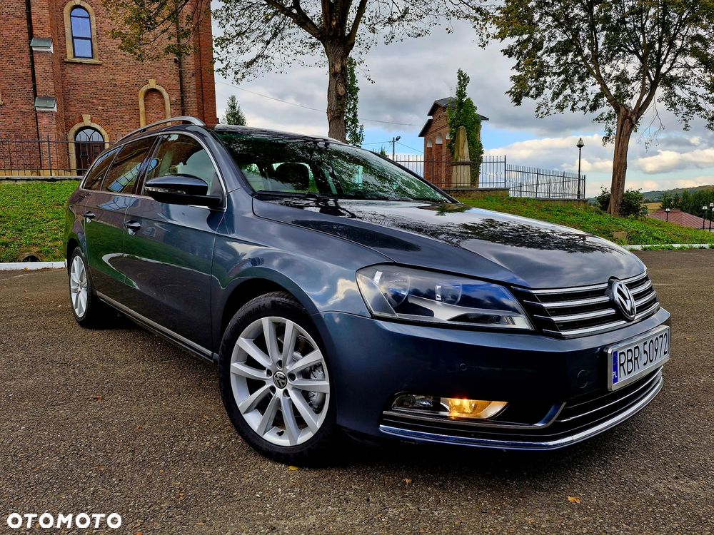 Volkswagen Passat Variant 2.0 TDI DSG BlueMotion Technology Highline - 1