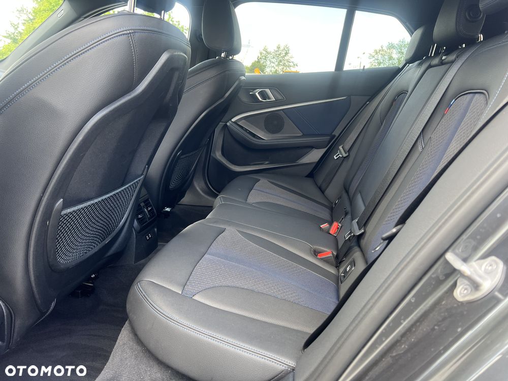 BMW Seria 1 118i M Sport - 14