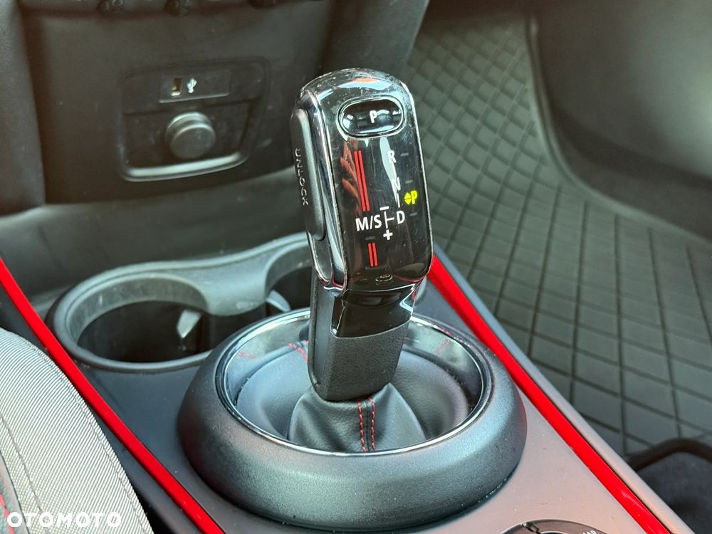 MINI John Cooper Works ALL4 sport - 18