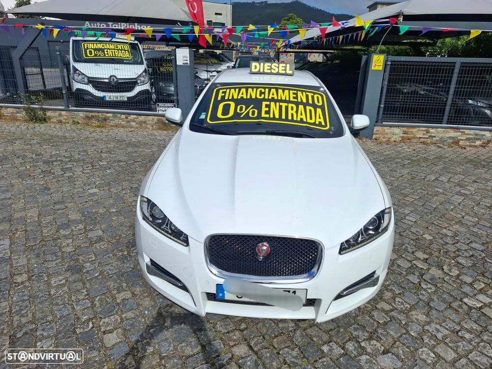 Jaguar XF Sportbrake 2.2 D R-Sport - 29
