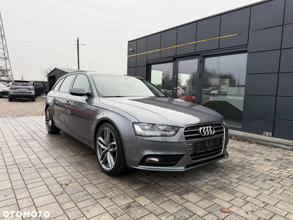 Audi A4 Avant 2.0 TDI ultra - 9