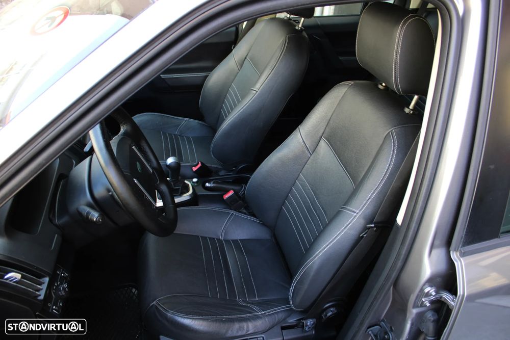 Land Rover Freelander TD4 S - 24