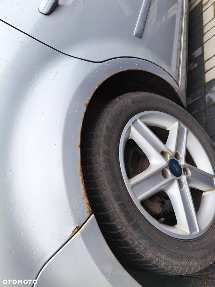 Ford Focus C-Max - 12