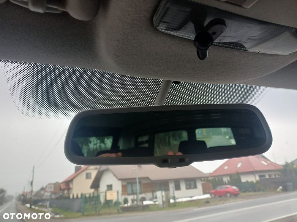 Volkswagen Transporter - 11