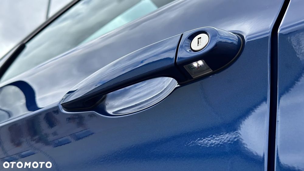 BMW Seria 3 330d xDrive DPF Edition Sport - 18