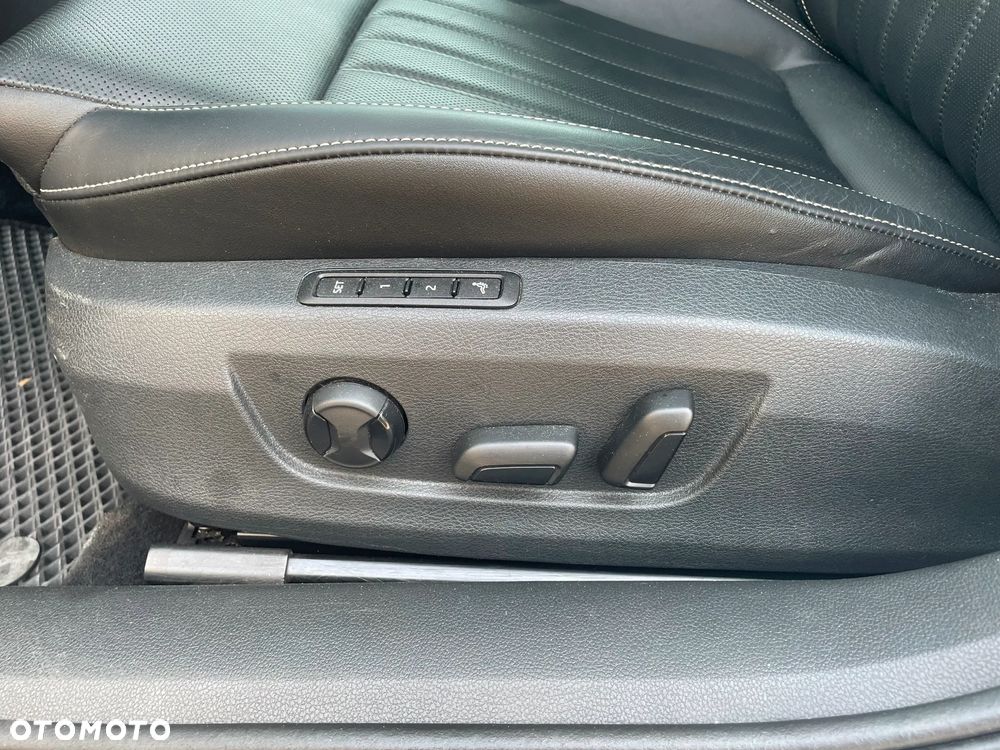 Skoda Superb 2.0 TSI L&K DSG - 21