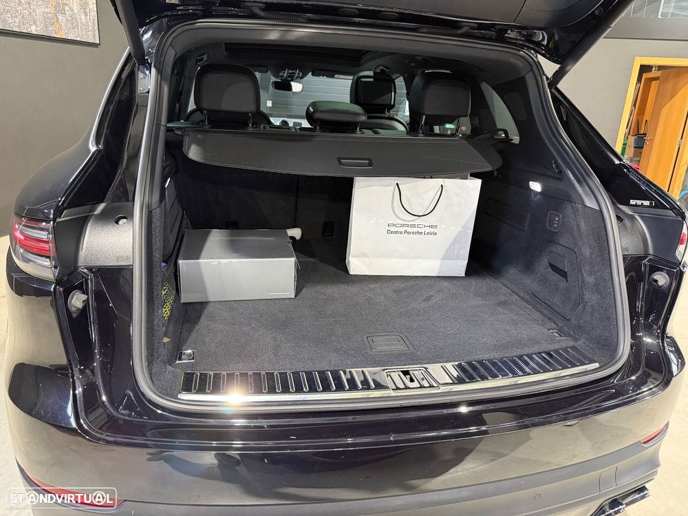 Porsche Cayenne E-Hybrid - 8