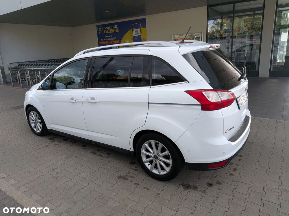 Ford Grand C-MAX - 8