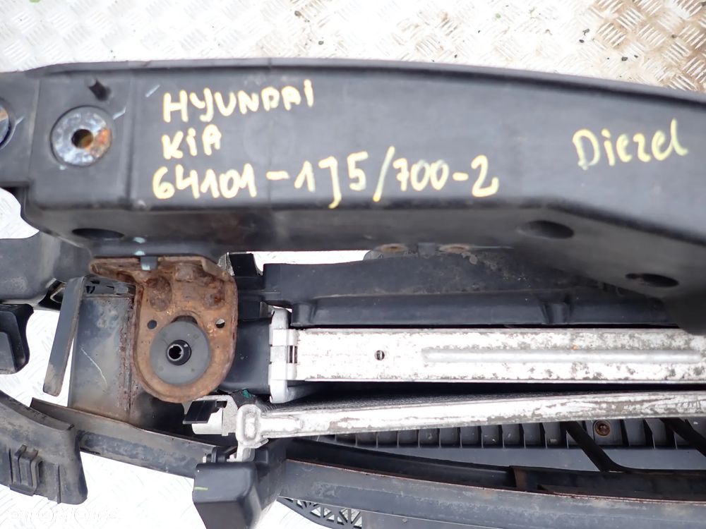 PAS PRZEDNI CHŁODNICA BELKA HYUNDAI I20 LIFT  64101-1J5/700-2  DIESEL - 3