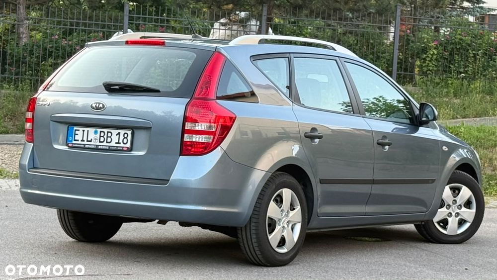 Kia Ceed 1.4 CVVT Attract - 21